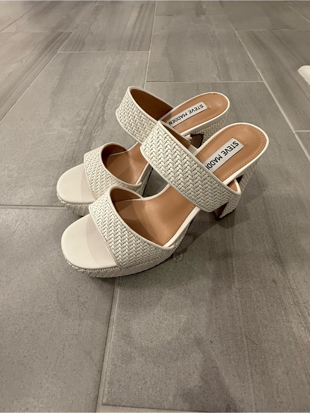 Steve Madden Cream Woven Two-Band Platform Mules